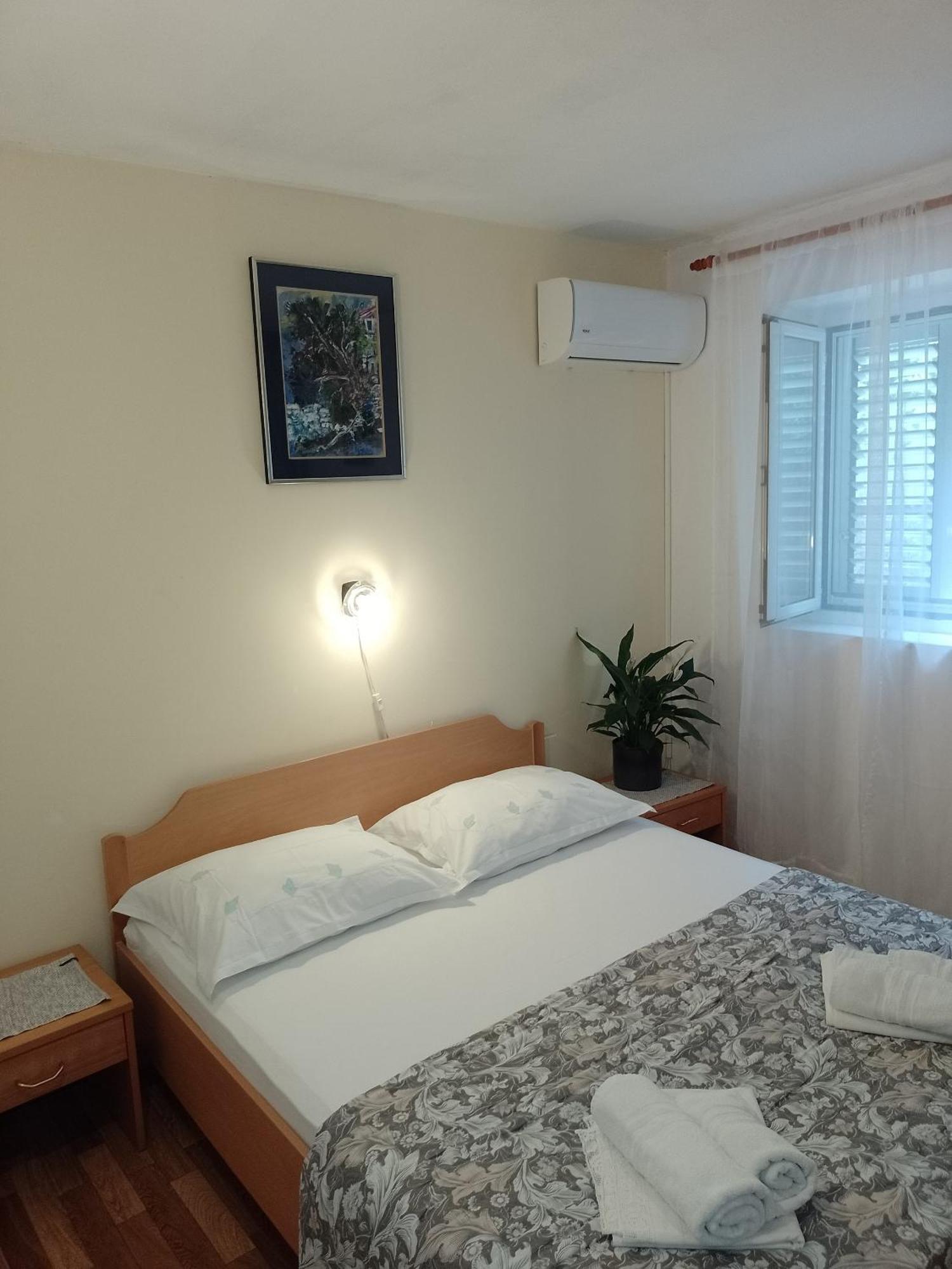 Rooms By The Sea Sucuraj, Hvar - 6734 Exterior foto